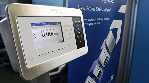 The new MiNexx® weight indicators stand for maximum process reliability, IT compatibility and simple operation.