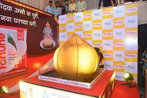 Fortune Foods creates 800-kg record-breaking Modak at Girgaon Cha Raja