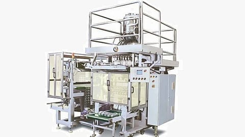 Multi Track Pouch Packaging Machine
