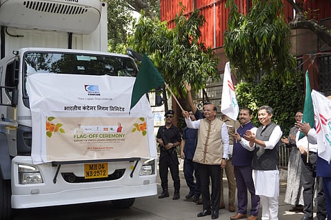APEDA flags off first export of organic apricots to the UAE
