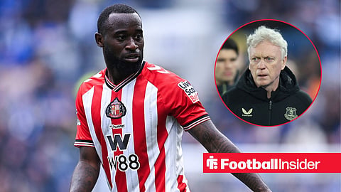 Lutsharel Geertruida in action during a game for Sunderland, while Everton manager David Moyes watches from a circular inset.
