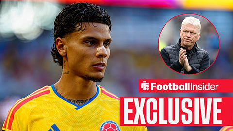 Football Insider exclusive as Colombia midfielder Richard Rios stares towards Everton manager David Moyes, who applauds in a circular inset.