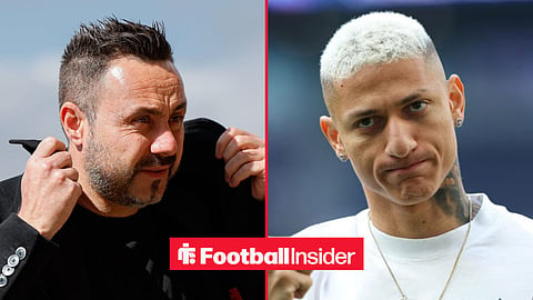 Roberto De Zerbi on the sidelines at Tottenham, with Richarlison pre-match