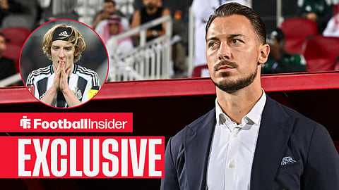 Football Insider exclusive as Newcastle manager Matthias Jaissle stares towards Anthony Gordon, who watches from a circular inset.