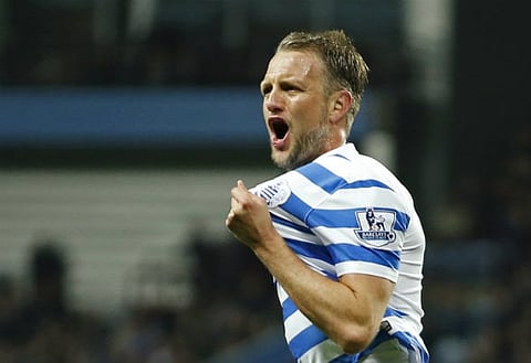 Report: Rangers swoop for ex-Premier League defender after glowing Barton recommendation