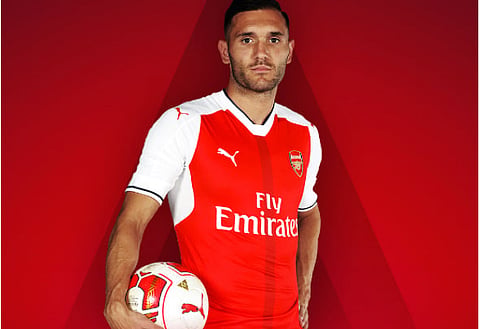 Arsenal fans react on Twitter as the Gunners finally announce their new signing