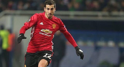 Manchester United fans react on Twitter to Mkhitaryan display v Tottenham