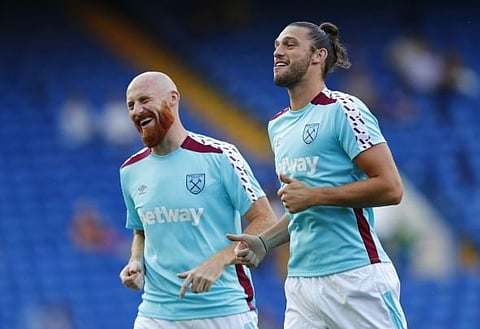 West Ham believe they can let senior player leave with 18-year-old emerging as a top prospect - report