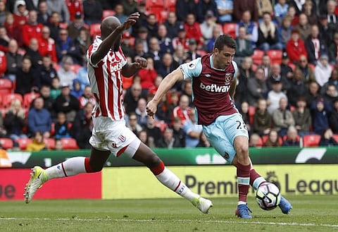 'Last chance' - West Ham fans react on Twitter as 23-year-old starts v Liverpool