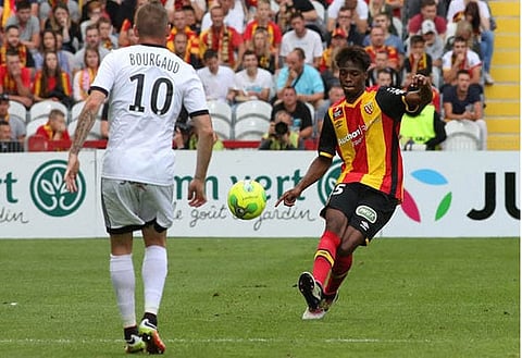 Celtic make seven-figure offer for teenage defender - report
