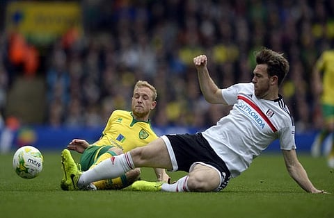 Rangers face tug-of-war with PL club for 28-year-old central midfielder - report