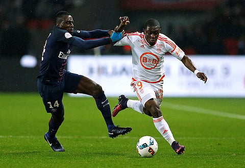 PL club close in on seven-figure deal for international striker wanted by West Ham - report