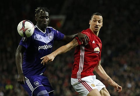 Offers tabled as Newcastle hold talks to secure 41-cap international defender from CL side