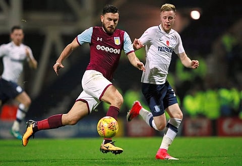 Sources: Aston Villa make approach to sign PL attacker who ripped up 17/18, club respond