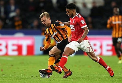 Kenny Burns: Nottingham Forest may bin £1m Warburton signing in summer