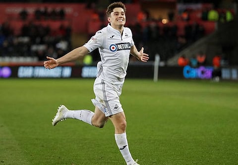 Medical scheduled: 'Frightening' player heads to Man United after terms agreed - Sources