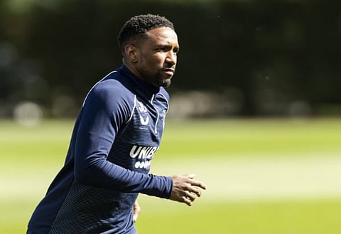 Ex-teammate drops 'unbelievable' Defoe claim as Rangers talks revealed