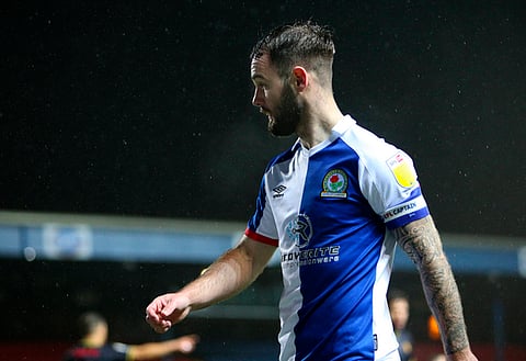 Sources: Everton set sights on signing Armstrong after Easter Monday transfer mission
