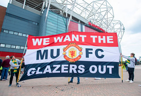 Glazers tipped to sell Man United on one condition after huge development