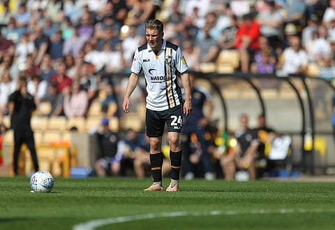 Sources: Swindon Town and Exeter City race to sign Torquay striker Whitfield