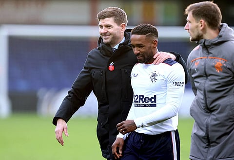 Pundit cites Defoe after Aston Villa journalist's update on striker swoop