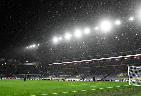 Paddy Kenny 'shocked' as Leeds plotting to sign two overseas goalkeepers