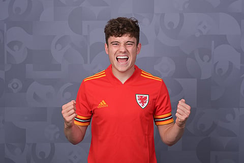 Dan James could play 'number eight' role for Leeds - Mills