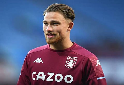 Phillips hails Cash 'one of the best' in Premier League after 'surprising' Aston Villa reveal