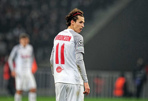 Pundit issues '100%' claim after source's update today on new Leeds bid for Aaronson