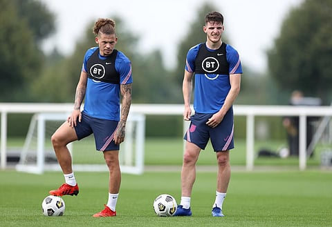 Man United told to 'pay the money' after 'big' update on signing Declan Rice and Kalvin Phillips - pundit