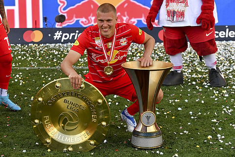 Pundit hails 'another early signing' after Leeds source's Rasmus Kristensen update