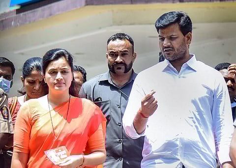 राणा दाम्पत्यांमुळे लाव्ही इमारतीतील रहिवाशांना पालिकेची नोटीस