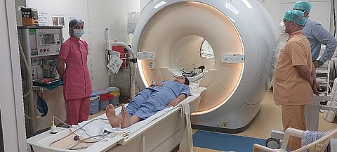 लीलावती रुग्णालय प्रशासनाच्या विरोधात शिवसेनेने केली पोलिसांत तक्रार