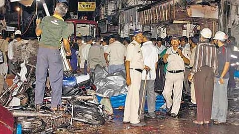मुंबईत १९९३ सालच्या साखळी बॉम्बस्फोटातील चार आरोपींना अटक