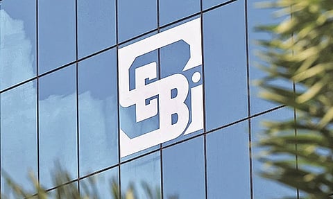 DHFL च्या माजी प्रवर्तकांची बँक, डीमॅट
खाती जप्त करा; सेबीचे आदेश