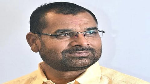 "देशातील ८० कोटी लोकं आयतं खातात, रेशन व्यवस्था कायमची बंद करा", सदाभाऊ खोत यांच्या विधानाने खळबळ