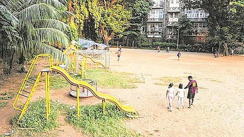 कलेक्टरच्या जमीनीवर पे अँड पार्क,अर्बन फॉरेस्ट तयार करण्यात येणार