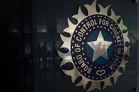 म्हणून माजी क्रिकेटपटूंनी पिळले बीसीसीआयचे कान