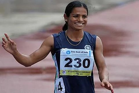 तृतीयपंथी महिला क्रीडापटूंवरील बंधने हटवा - द्युती चांद