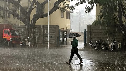 हिटवेव्हनंतर हवामानात बदल! मुंबई, ठाणे आणि पालघरमध्ये पावसाचा अंदाज; 'या' जिल्ह्यांना यलो अलर्ट