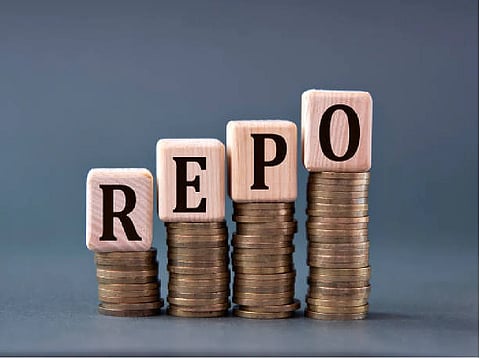 महागाईने सर्वसामान्य हैराण ,कर्जाच्या दरात होणार वाढ?