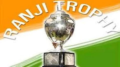 रणजी करंडक स्पर्धेच्या अंतिम फेरीत मुंबईचा दिमाखात प्रवेश