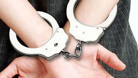 Navi Mumbai : ११ लाखांच्या पॅडेनियम धातूची चोरी; उत्पादन पर्यवेक्षकाला अटक