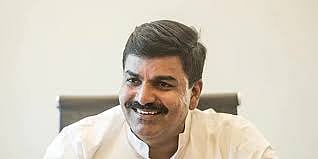 माझ्यावर आरोप करणाऱ्या महिलेचे दाऊद गँगशी संबंध; खासदार राहुल शेवाळेंची चौकशीची मागणी