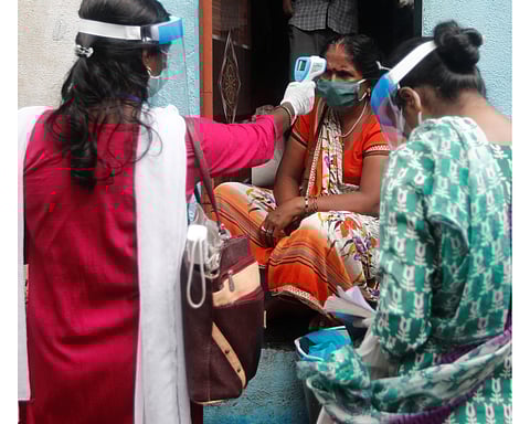 साथीचे आजार रोखण्यासाठी पालिकेची जी उत्तर विभागात विशेष मोहीम