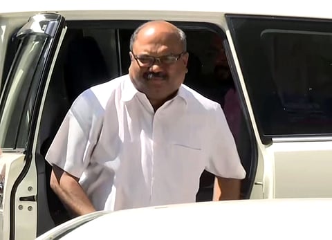 अनिल परबांच्या अडचणीत वाढ? केंद्र सरकारचे अधिकारी साई रिसॉर्टवर