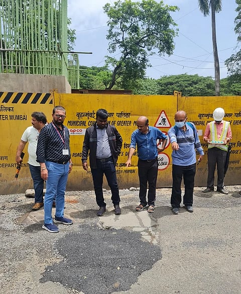 खड्डे बुजवण्यासाठी नवीन अभियांत्रिकी पद्धतीचा वापर करणार