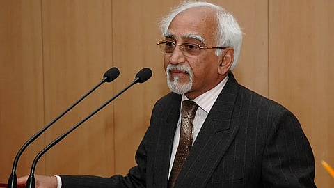 अन्सारी-भाजप संघर्षाला हेरगिरीची झालर