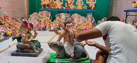 पीओपीच्या गणेश मूर्तींचा आग्रह?