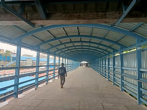 पश्चिम रेल्वे प्रशासनाने सहा महिन्यांत बांधले १३३ पादचारी पूल